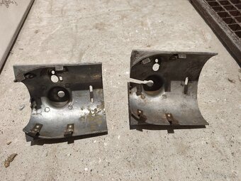 Predám kryty karburatora ČZ - 3