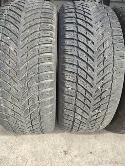 NOKIAN SEASONPROOF
235/50/ R19 - 3