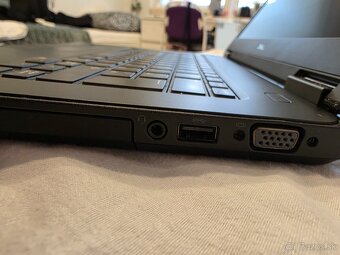 Predám notebook Dell E5440 8GB Ram 500GB SSD - 3