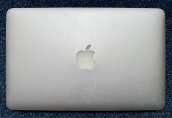 PREDÁM - apple MacBook AIR 11.6”, model A1465 - 3