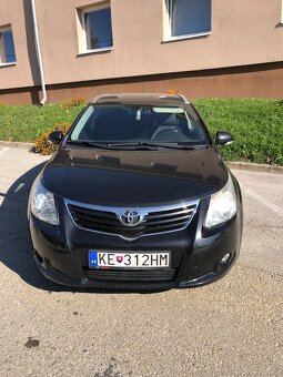 Predám TOYOTA AVENSIS KOMBI T27 Diesel - 3