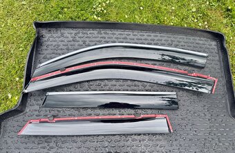 Predám kompletnú sadu deflektorov na Suzuki Vitara - 3