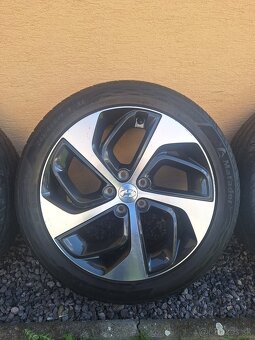 Hyundai Tuscon 5x114,3 R19 - 3
