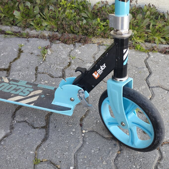kolobežka Scooter - 3