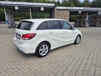 Mercedes B 180 A/T - 3