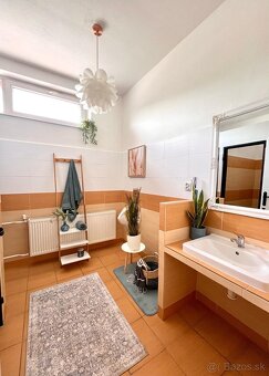 Prenájom 2-izbového apartmánu B4 – Dolný Kubín, časť Mokraď - 3