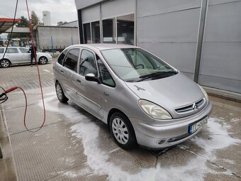 Citroen xsara Picasso 1.8benzín 2005 - 3