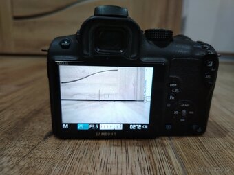 Samsung nx11 digitalny fotoaparat - 3