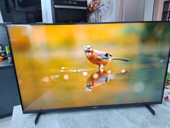 Philips 108 cm. 4K UHD ,Smart TV - 3