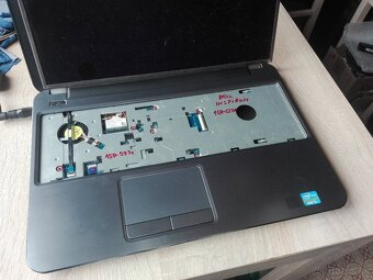 Rozpredám DELL E6520. E5440. E5500. 15R-5521. D830. - 3