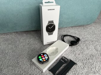 Samsung Galaxy Watch 8 40mm Graphite - NOVÉ - 3
