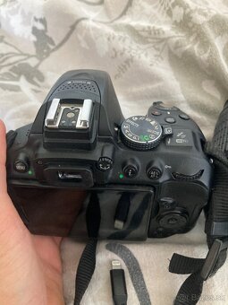 digitálna zrkadlovka Nikon D5300 s dvoma objektívmi - 3