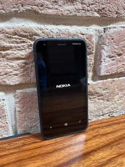 Nokia Lumia 620 - 3
