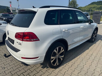 Volkswagen Touareg II 3.0 V6 TDI R-Line 4XMOTION - 3