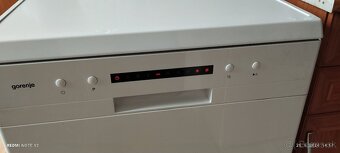 Predám nefunkčnú umývačku Gorenje - 3