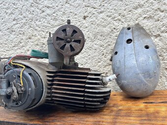 Motor jawa 550 555 05 - 3