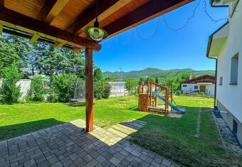 Krásny, slnečný dom v meste Žarnovica (ul. P. Jilemnického) - 3