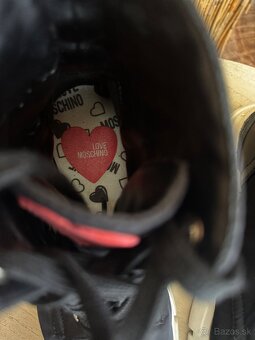 Dámske nepremokavé topánky Love Moschino - 3