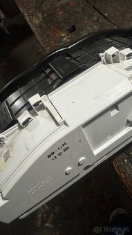 Budíky- prístrojová doska VOLVO V40 Manual - 3