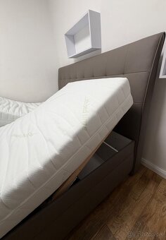 Manželská posteľ - 3