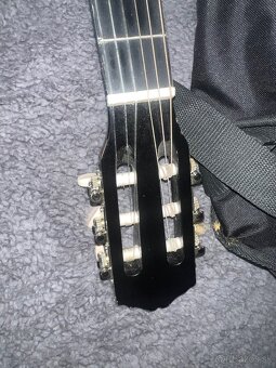 Detska gitara s puzdrom - 3