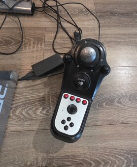 Herne sedadlo + volant - 3