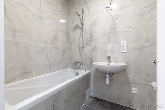 POSLEDNÝ NA PREDAJ | 2-izbový byt 53 m² - 3