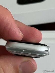 Apple Watch SE 2 40mm Silver 100% batéria - 3