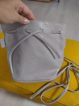 NOVA damska crossbody tasticka, batoh na rameno - 3