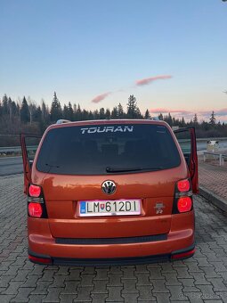 Volkswagen Touran 2.0 TDI cross - 3