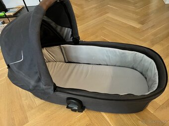 Britax Römer Smile 5Z korbička/vanička - 3