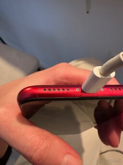 Predám iPhone 11 128GB - 3