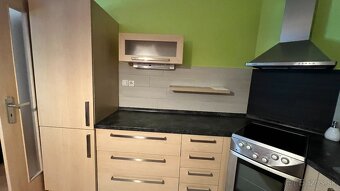 Kuchynská linka - 3