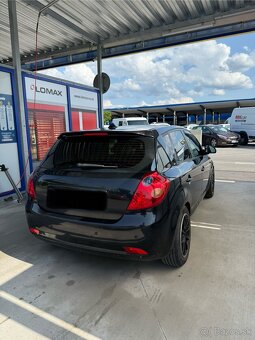 Kia Ceed - 3