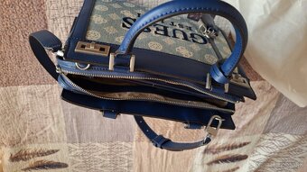 Guess - 3
