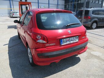 Peugeot 206 + - 3