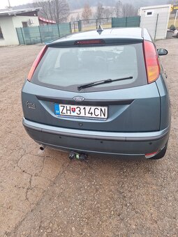 Predám Ford focus 1.6.74 kw 2002 - 3
