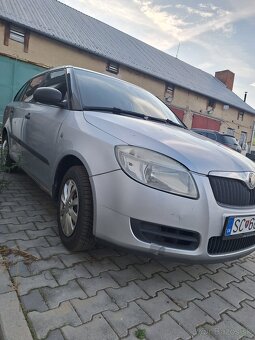 Skoda fabia 1.4i 16v - 3