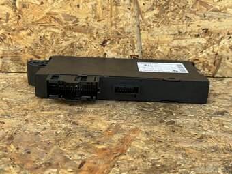 BMW E90/E91/E92/E93 CAS modul – originál s kľúčom a slotom - 3