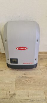 Predám fotovoltaický menič Fronius Symo 7.0-3-M (7 kW), troj - 3