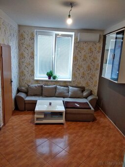 Prenájom 1 izb. bytu so zahrádkou, od 1.11. 2025 voľný - 3