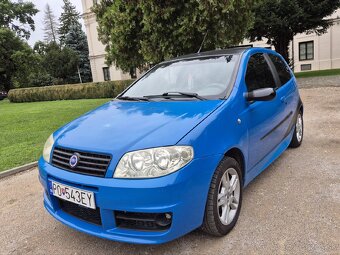 Fiat Punto 1.4 16v Sporting - 3