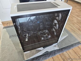 Predam skrinku Phanteks Eclipse P400A - 3