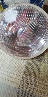 Svetlá Fiat 125p - 3