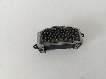 Odpor vnútorného ventilátora 3C0907521D 50€ - 3