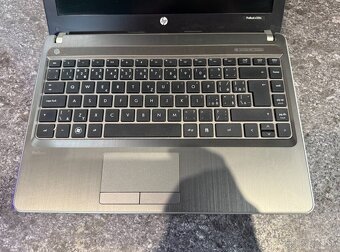 Notebook HP i3-2330M / 8 GB RAM / 250 GB SSD / LINUX MX - 3