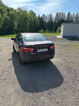 Predám Lada Vesta - 3