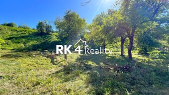 RK4 - REZERVOVANÉ - Rodinný dom s veľkým pozemkom - 3