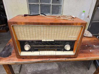 Starožitné rádio Tesla - 3