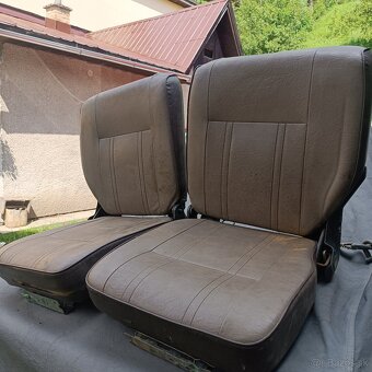 Suzuki Samurai - 3